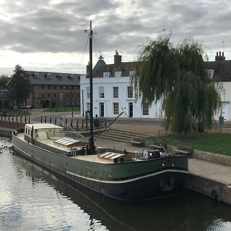Hotel Barge Waternimf Ely Exteriér fotografie