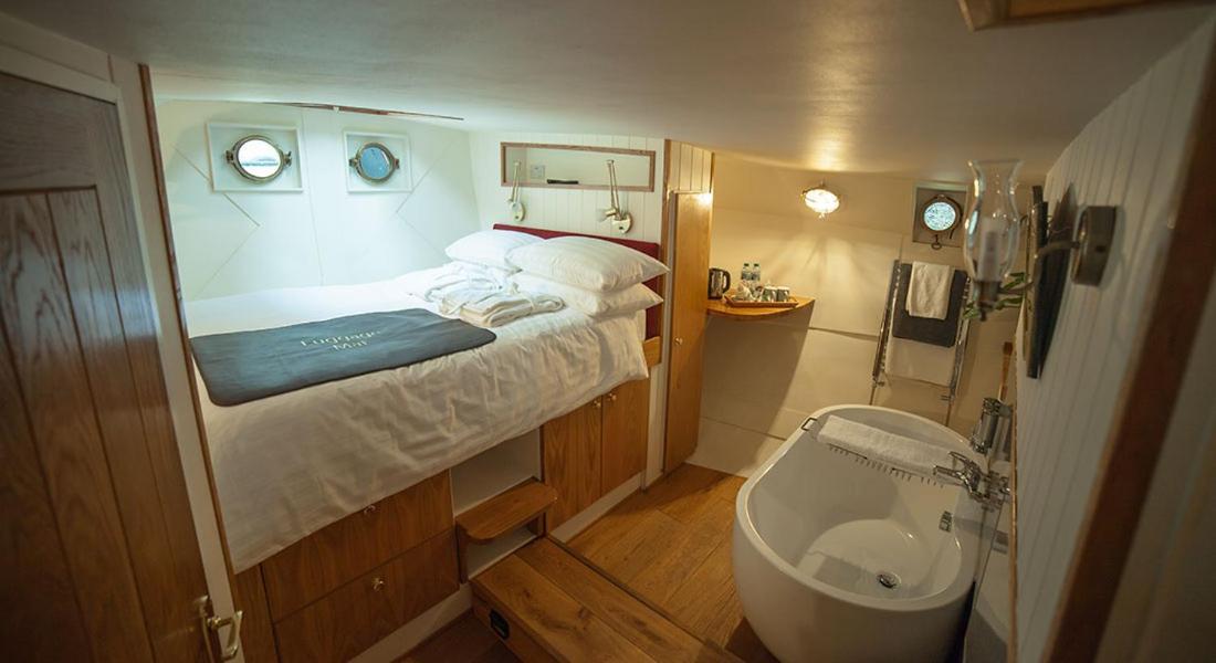 Hotel Barge Waternimf Ely Exteriér fotografie
