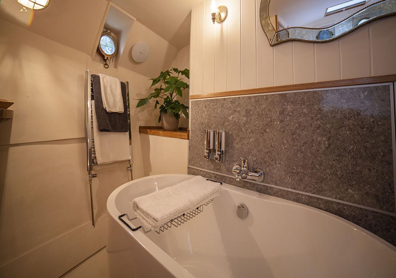 Hotel Barge Waternimf Ely Exteriér fotografie