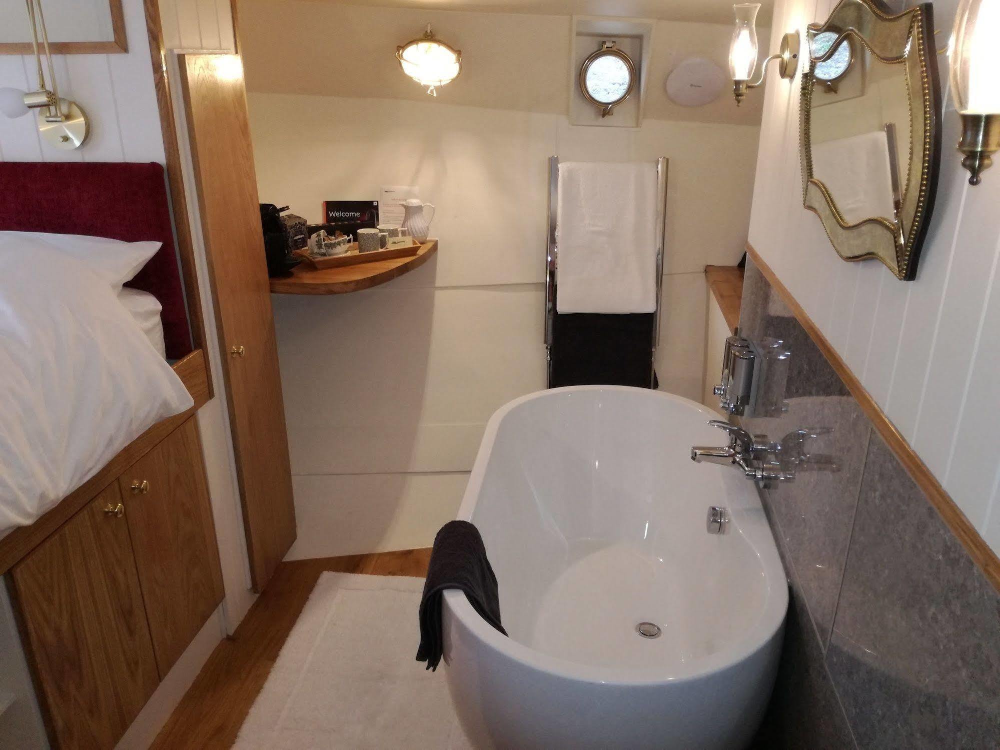 Hotel Barge Waternimf Ely Exteriér fotografie